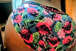 💸💰.. SOMEBODY BETTER GET HER CAUSE SHE OUT HERE LOOKIN FINE 😜😋 EXPERIENCE THIS COKE FOR LUNCH!! (SPECIALS AVAILABLE)💦😜💰 - Image 6
