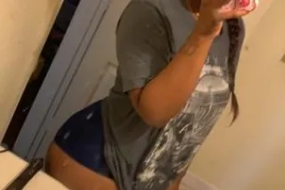 Wanna just relax.....let Me shove you in my throat in the most GENTAL way👅🫦 CUM GET THIS TIGHT PUSSY FELLAS......ANAL/ORAL ONLY RN I REPEAT ANAL/ORAL ONLY RN OUTCALL - Image 5