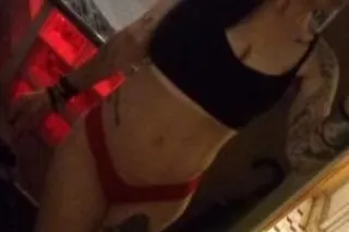 sexy tatted green eyed petite ... - Image 1
