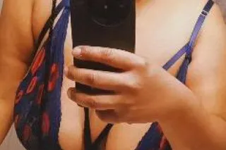 SEXY LIGHT SKIN😍😍 - 29 - Image 2