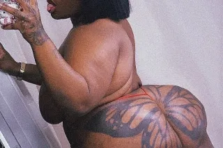 curvy , big butt , pretty face... - Image 2
