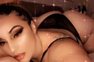 💋💕YUMYUM BOOTYLISCIOUS BABE 😮✨... - Image 2