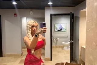 Dolche with the DD's - Image 7