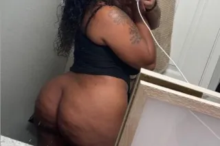NO MEETS🚫💎 ᎪᏙᎪᏆᏞᎪᏴᏞᎬ NᎾᏔ😍💦FT SHOWS 💕✨- PRETTY THICK WET 💕✨BUBBLE BOOTY💕 - Image 5