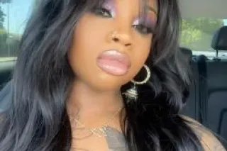 When the mac&yams touch= ME😋😁 - Image 3