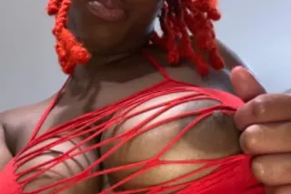 Thick Queen With a pretty face... - Image 2