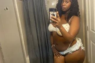 come spend papi🫠🤤 please read ... - Image 3