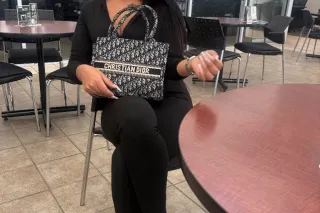 cum relax 🥺✨💦💦 ins and outs last night in town - Image 5