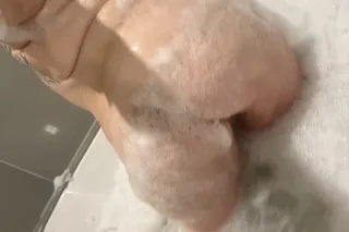 cum put it down on me and see ... - Image 2