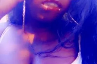 CHOCOLATE DROP 🍫 🫕 🍦 🍩 WANNA CUM DADDI ASK ABOUT MY2 GIRL SPECIAL - Image 6
