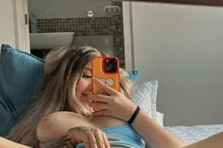 Chica ardiente🍑😈 - 23 - Image 1