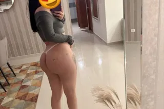 Available for incalls and serv... - Image 2