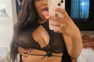 😻 GORGEOUS 👑HEAD DOCTOR💦😉 WITH... - Image 4
