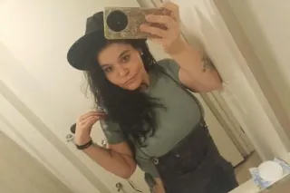 5' Lil'Baddie CRAVING a DiCK D... - Image 4