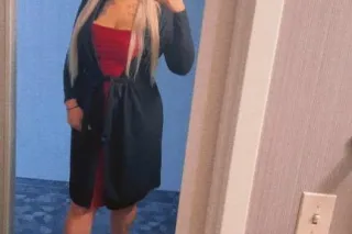 💎 Blonde Bombshell Your new FA... - Image 4