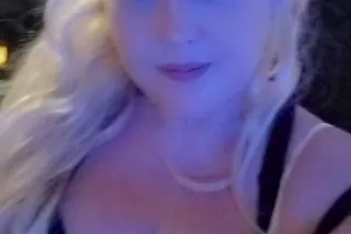 Now you're chance to fulfill a fantasy or get that extra attention !!!RUNNING a SPECIAL!!!!Double D's fat ass and a pretty face!! I. am New to the area wanting to meet new people and have a good time available serious inquiries - Image 10
