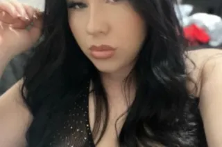 💋AVAILABLE NOW💋 - 23 - Image 1