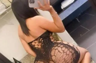 Available 24 hours, Latina new... - Image 1