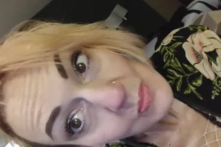 👿 ITS MY BIRTHDAY WEEKEND!! I DESPERATELY NEED A NEW PHONE..CUM SEE ME - Image 4