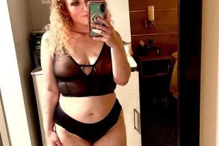 ❄☃Snow Day Special!!! The Roads are Icy...But My Sheets Aren't❤‍🔥🥵 - Image 5