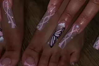 HAPPY HOLIDAYS 🎁𝒰𝓁𝓉𝒾𝓂𝒶𝓉𝑒 𝒮𝒶𝓉𝒾𝓈... - Image 3