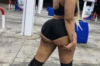 new to the city 💕 - 24 - Image 1