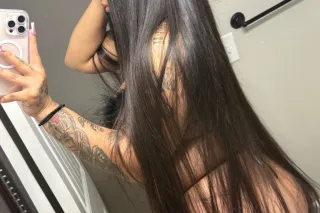 in town for the weekend come see about me☺💕 - Image 3