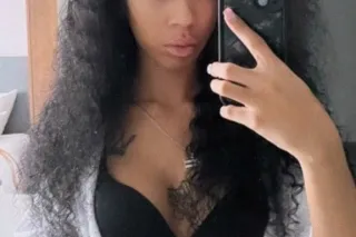 Come play with petite baddie -... - Image 3