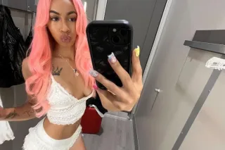 Come play with petite baddie -... - Image 4