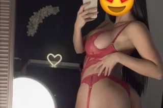 JUST ARRIVED 💕SEXY AND GOOG GI... - Image 3