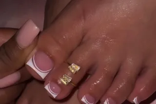 😈NEW 𝓲𝓷 𝓣𝓸𝔀𝓷… 𝓐𝓷𝓭 𝓤𝓹 𝓽𝓸 𝓝𝓸 𝓖𝓸𝓸... - Image 1