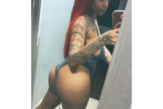 Hey, GoodMorning Daddies 🥰 Hosting and I have SPECIALS 🌸 ✨🏆 - Image 5