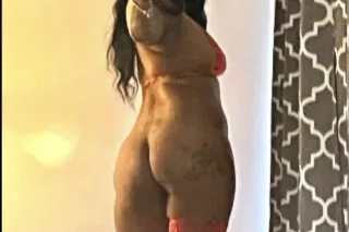 Let Me be Your Secrect🥰 In calls Serious Gentelman only Contact me when your ready to play - Image 3