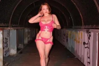 Cassie 🎁🫶🏻 Incall / Outcall - Image 5