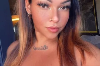 💦💋HOT HORNY READY TO FUCK😩💦 - Image 5