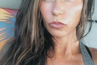 mature and sexy brunette ♥😍💜 - Image 5