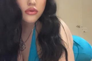 SEXY NATURAL MAMII IN TOWN!!! ... - Image 4