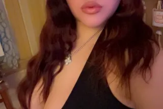 SEXY NATURAL MAMII IN TOWN!!! ... - Image 1