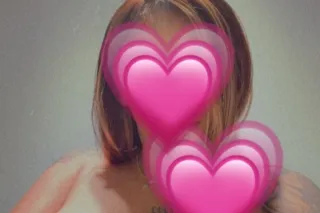 hey babes names milliepetitite... - Image 1