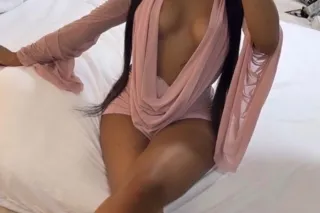 wet juicy pussy 💦 - 19 - Image 2