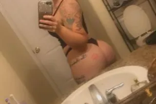 😈SUPER WET TIGHT PUSSY!! Im a ... - Image 2
