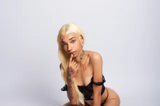 3 hole HOUR SPECIAL,😻🍑CUM FUCK... - Image 2