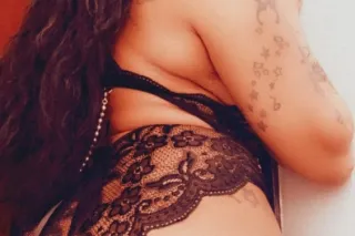 Busty Blasian PARTY GIRL - 28 - Image 3
