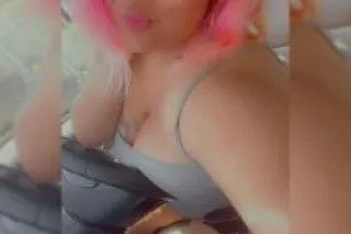 THICC JUICY MAMA LOOKIN FOR DA... - Image 4