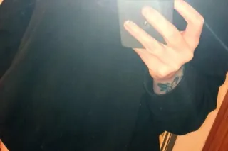 natural redhead with a juicy pussy and a round booty 🍑 - Image 6