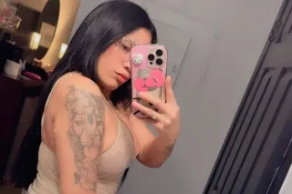 soy una chica muy amable y caliente ven y hacemos cositas ricas - Image 1