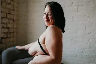 ✨️ It’s Bonnie B cum get with me ✨️ - Image 5