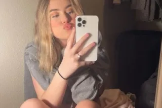 TEXT TEXT ME ONLY THIS NUMBER ... - Image 1