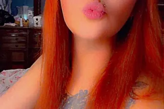 Thick lil red head ready to please 😘 - Image 7