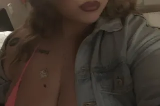 White Girl ❄💕• INCALL SPECIALS* //OUTCALL - Image 5